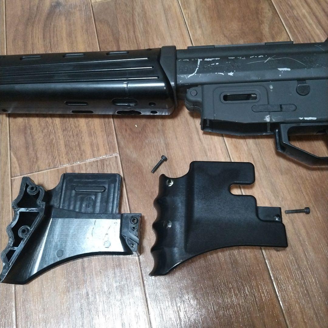 東京マルイ 89式小銃 電動ガン　バッテリー充電器　予備マガジン　ガンケース付属