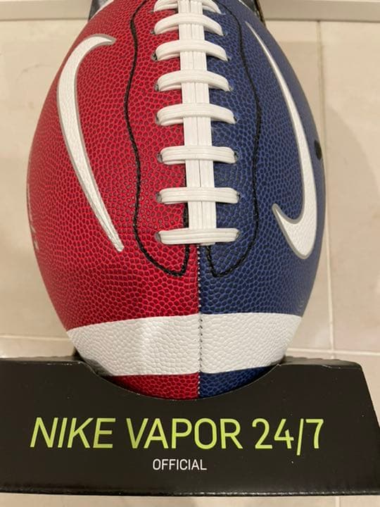 ナイキ　アメリカフットボール　海外限定　レア
