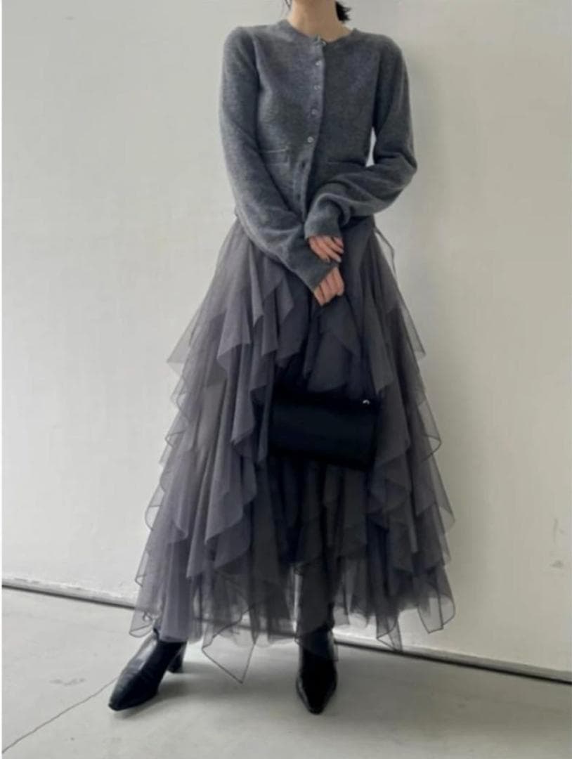 【新品タグ付】FRAY ID チュールラッフルスカート グレー 完売品