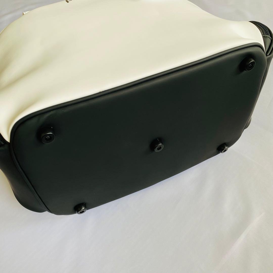 【新品】PRGR　プロギア　ボストンバッグ　ゴルフバッグ　スポーツ　白×黒