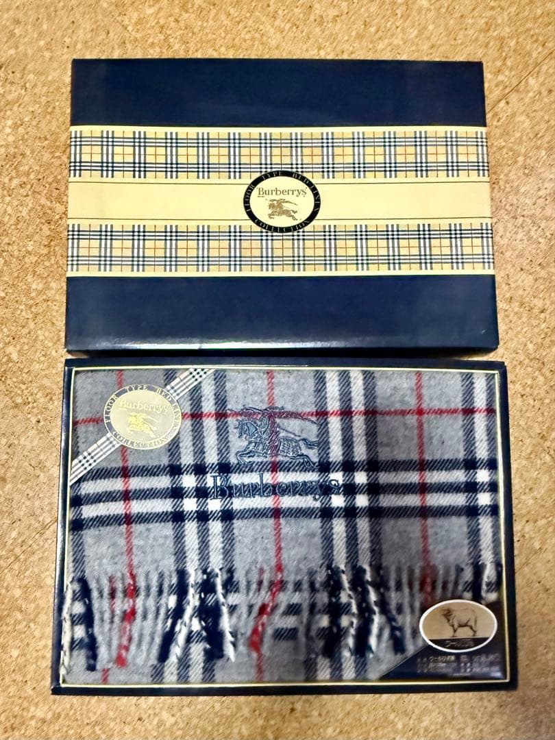 バーバリー　ひざ掛け / ブランケット　ウール100％　グレー　マフラー