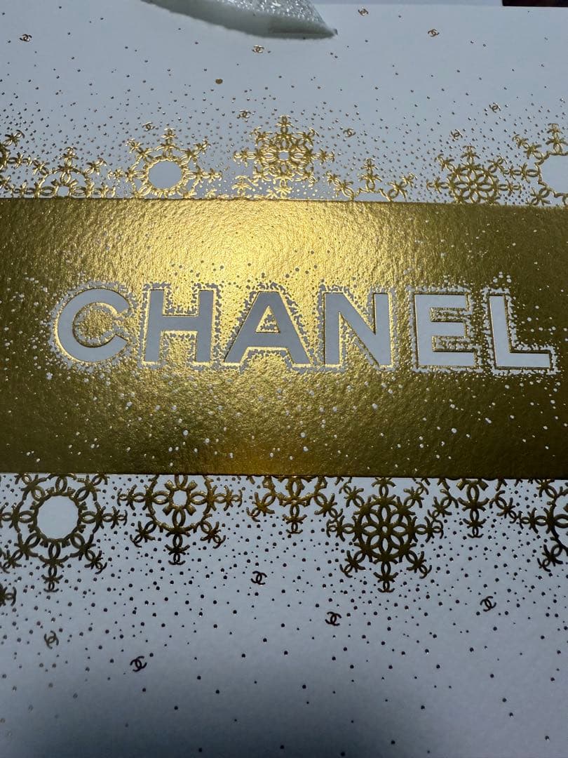 シャネル エッセンシャル ケア セット