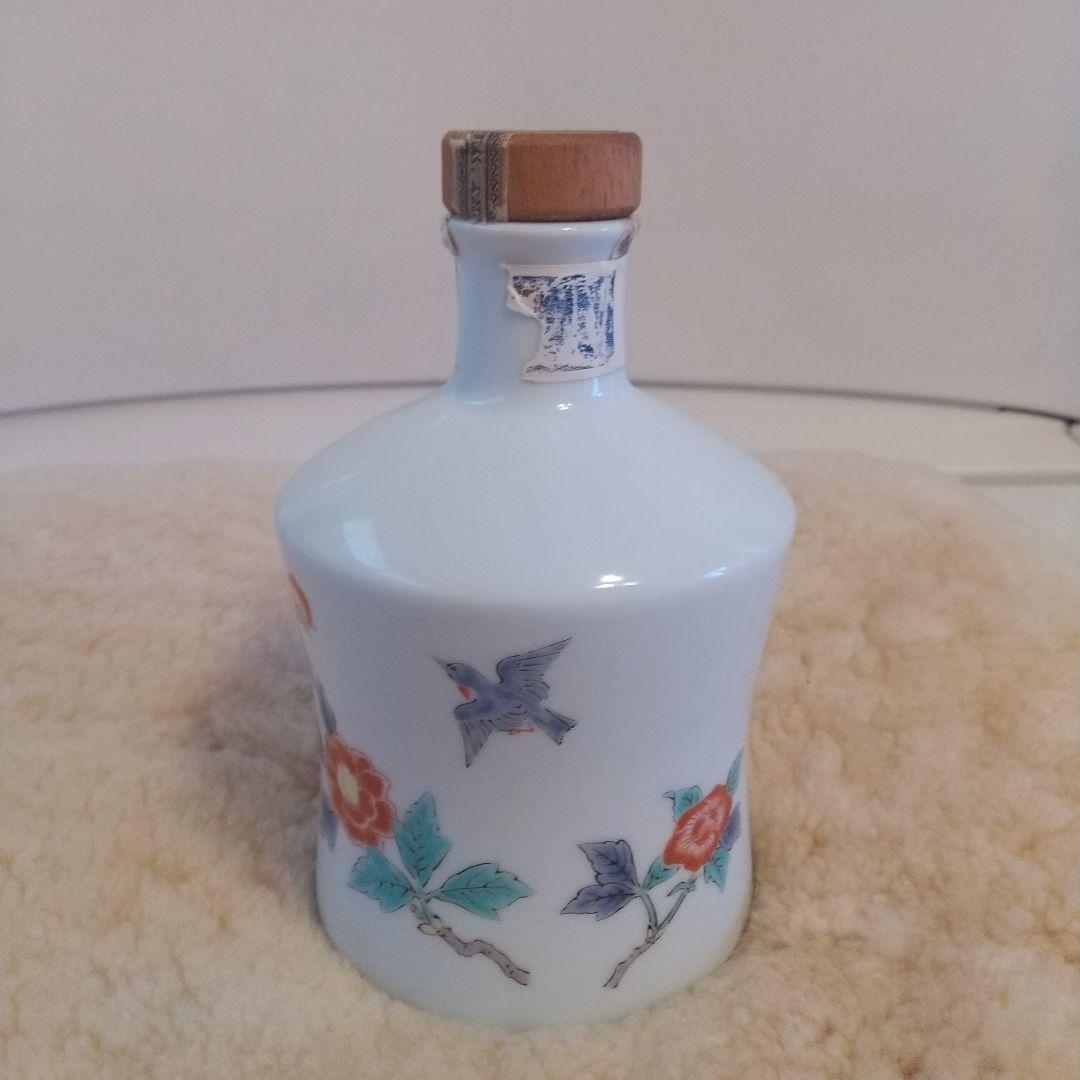 サントリーウイスキー エクセレンス 有田焼 色絵花鳥文 陶器ボトル　 古酒