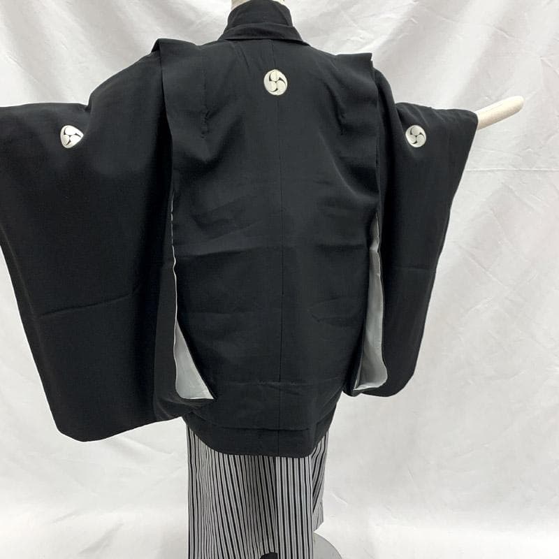 511ab3■七五三 五歳 男児 着物&羽織&袴&角帯＆長襦袢 黒紋付■美品