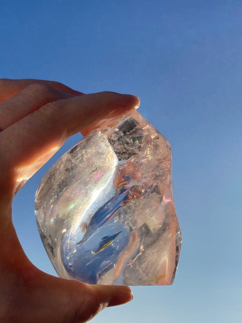 レインボーフレイム（炎）型水晶　パワーストーン　天然石　インテリア