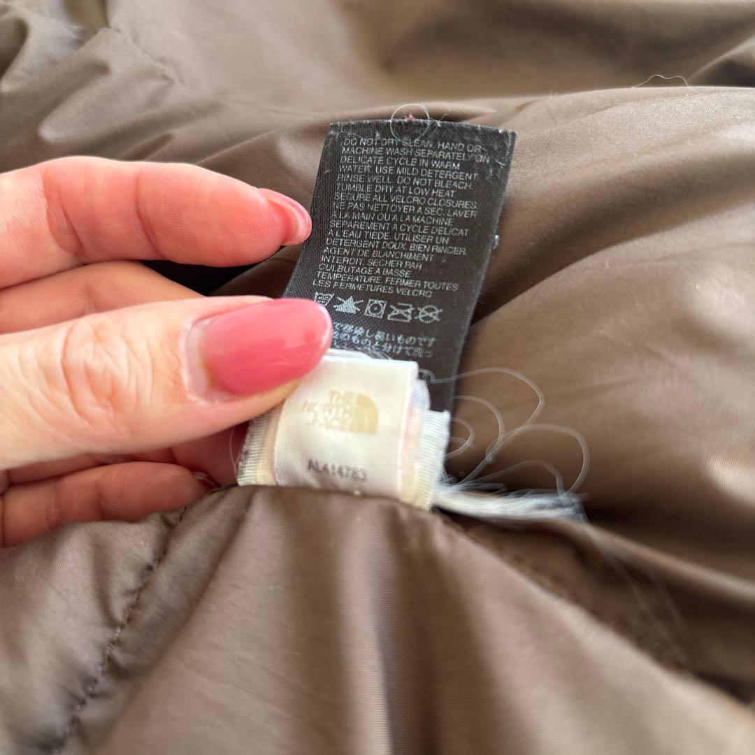 おまけつきノースフェイスダウンブラウン700ヌプシケンダル