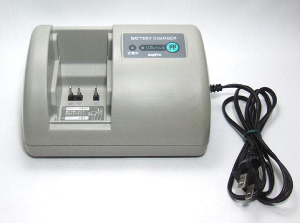 ★SANYO 電動ハイブリッド自転車充電器 CY-PAA4　純正バッテリー付