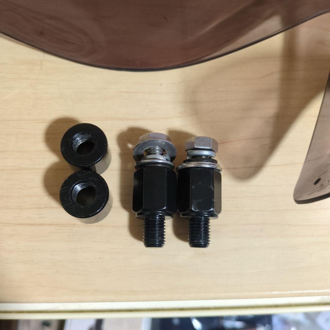 アドレスV125 デイトナ　ナックルエアロスクリーン、社外ミラー付　送込　おまけ