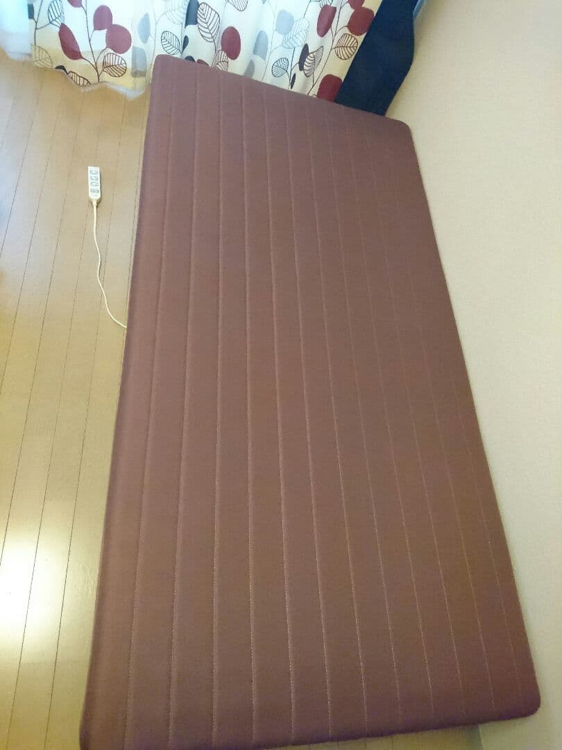 足つきマットレス