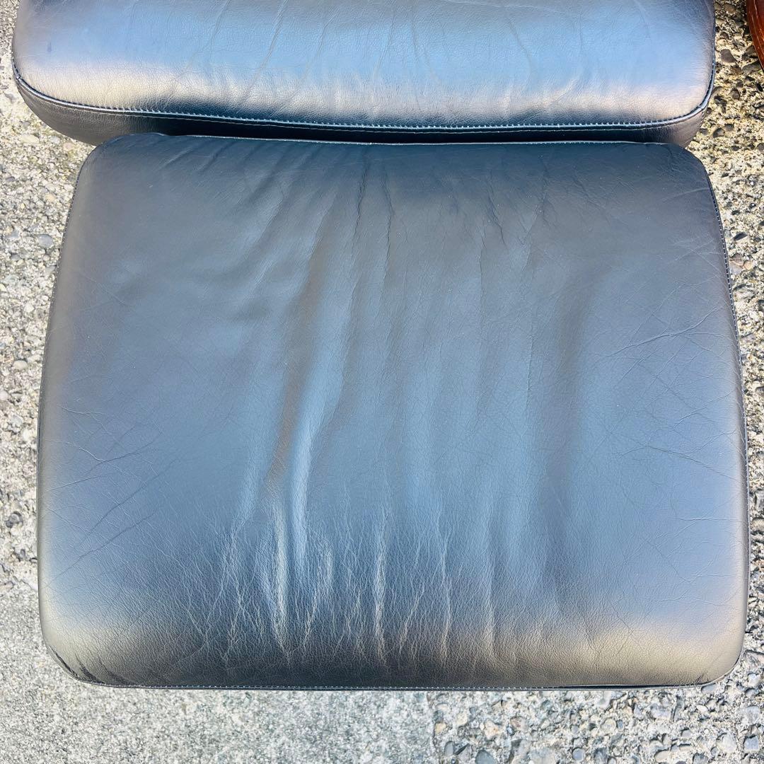 エコーネスEKORNESリクライニングチェアとオットマン　2点セット