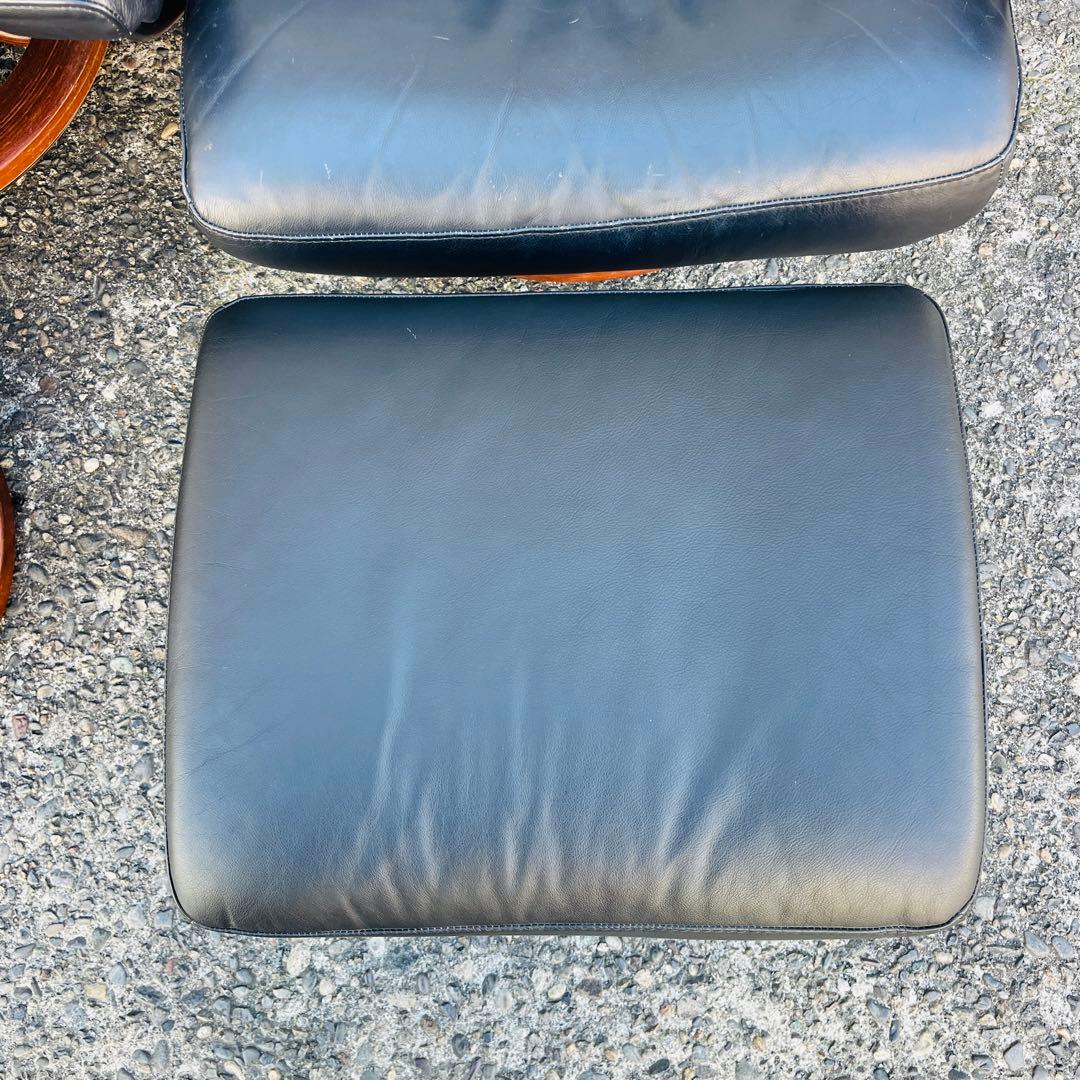 エコーネスEKORNESリクライニングチェアとオットマン　2点セット