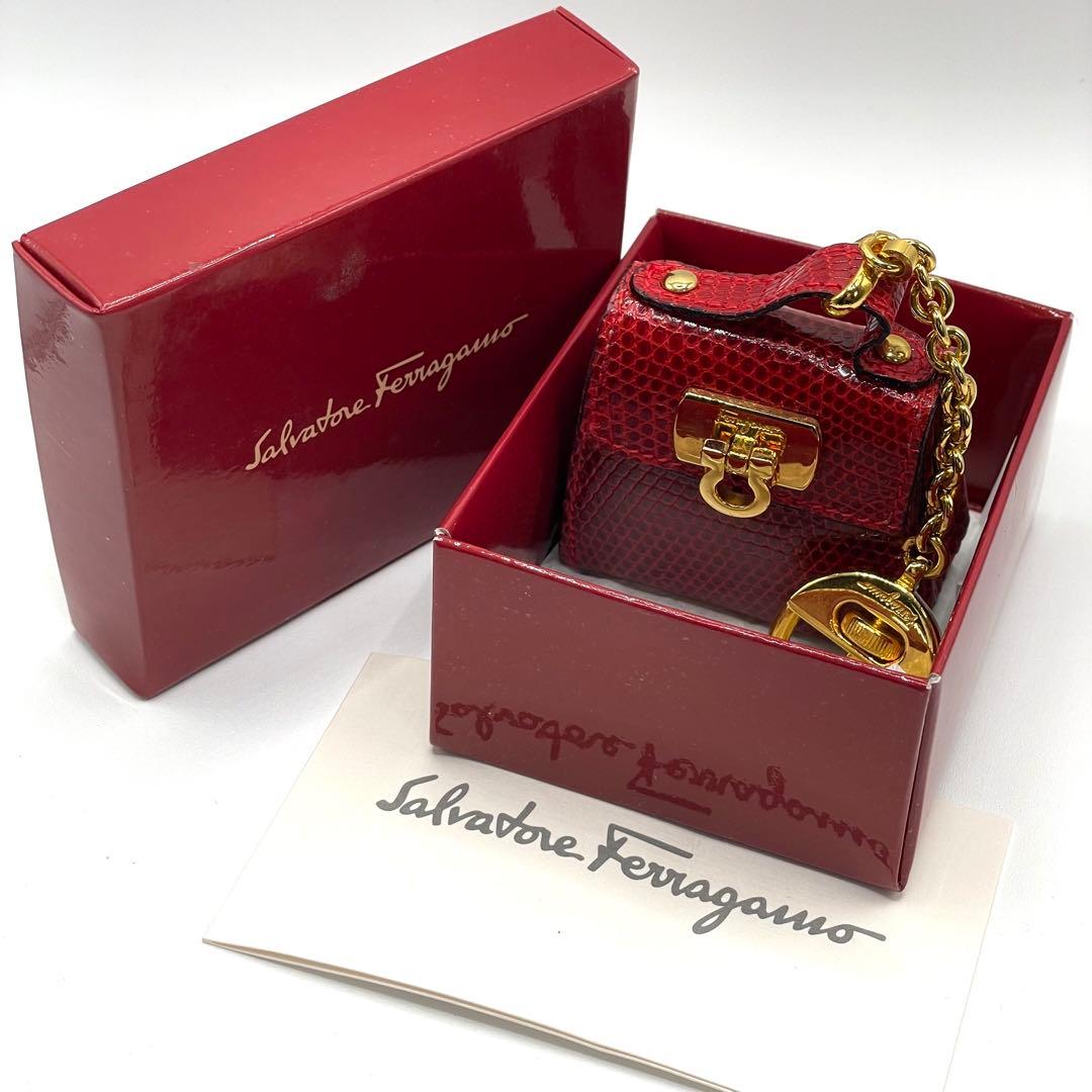 ✨極美品✨サルヴァトーレフェラガモ バッグモチーフ ガンチーニ バッグチャーム