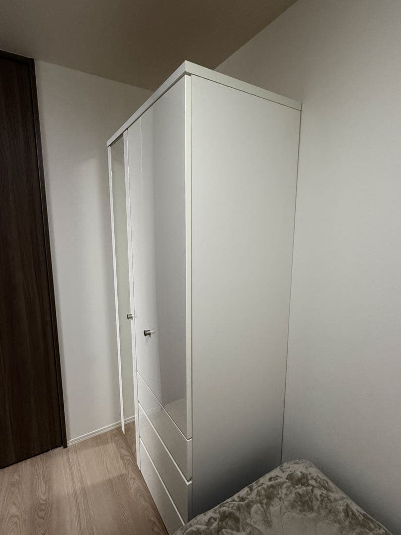 【美品】ニトリ 衣装ダンス 洋服タンス　鏡付き