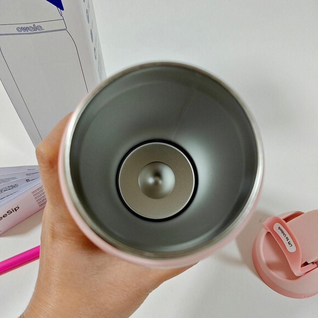 新品 Owala FreeSip Hello Kitty水筒 32ozサンリオ