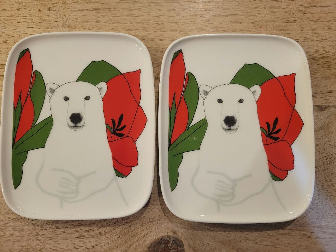 Marimekkoマリメッコ NANUKスクエアプレート2枚セット