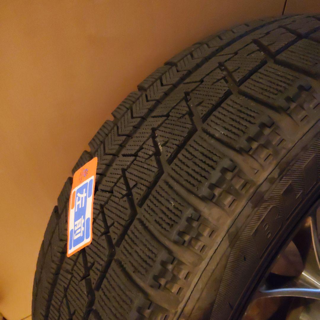 ブリヂストン　BLIZZAK VRX スタッドレスタイヤ 205/60R16