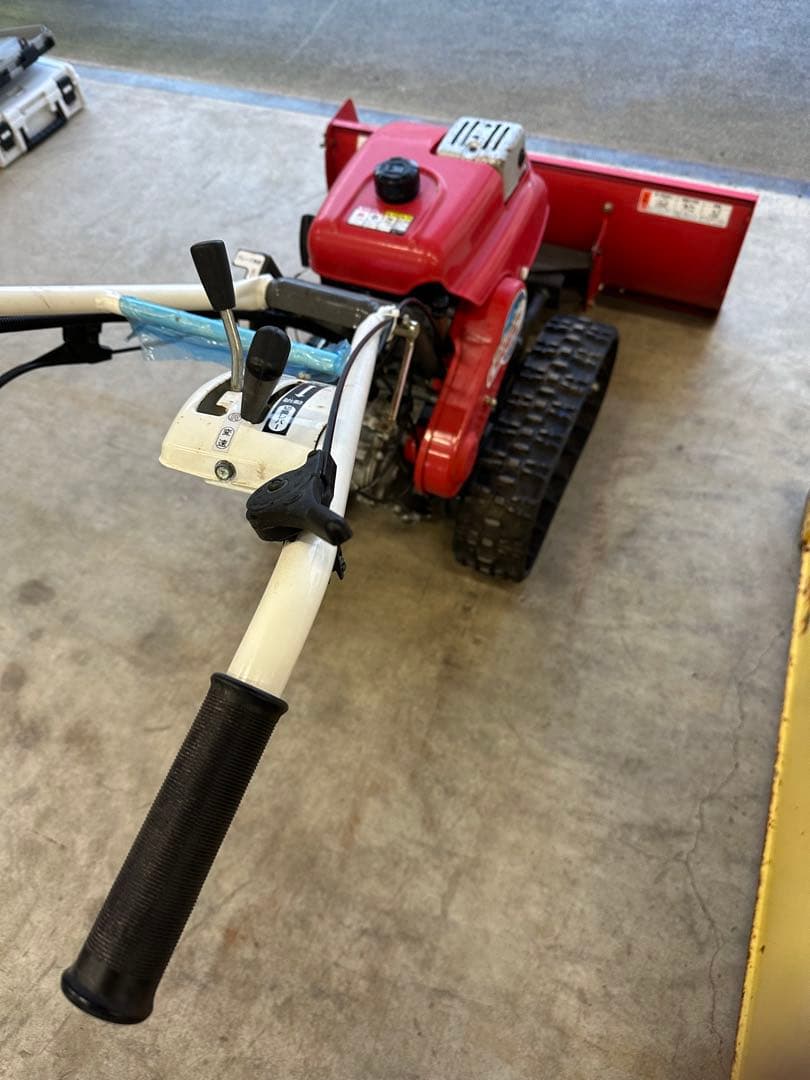 ⭐️大特価セール⭐️OREC スノー除雪機SGV801 赤　整備済み‼️最終値下げ‼️