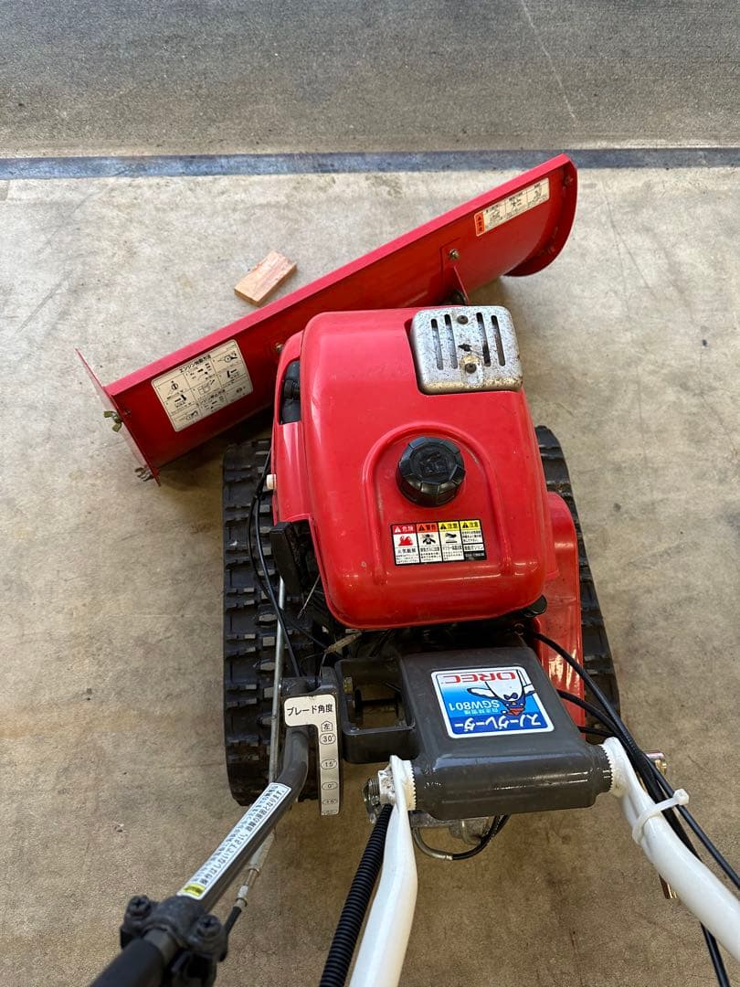 ⭐️大特価セール⭐️OREC スノー除雪機SGV801 赤　整備済み‼️最終値下げ‼️