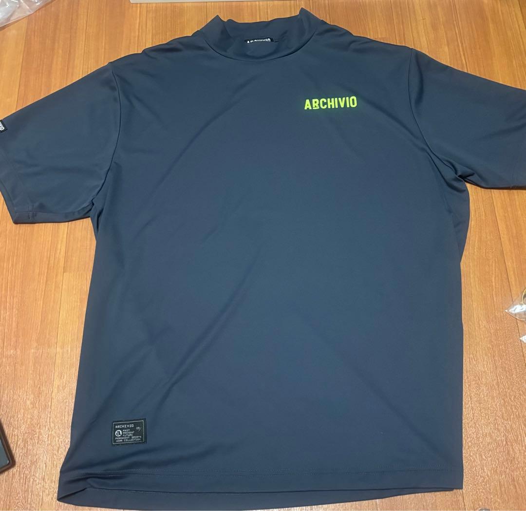 ARCHIVIO ダークグレー ハイネックシャツ