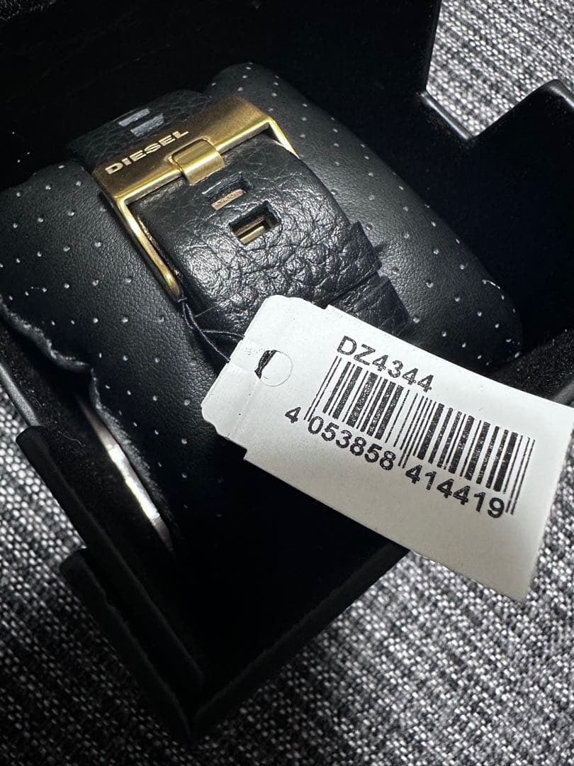 【新品タグ付き】POLICE 腕時計 RUSH メンズ 15001JS-04M