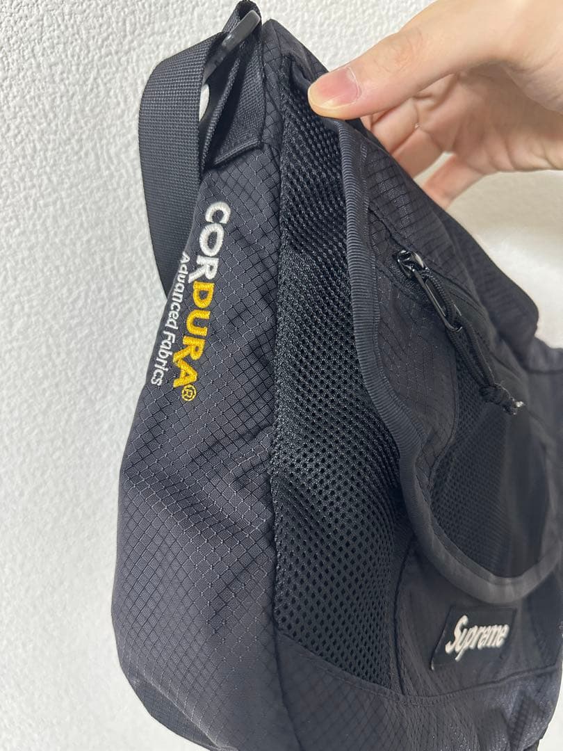 完売品　22ss Supreme メッセンジャーバッグ ブラック