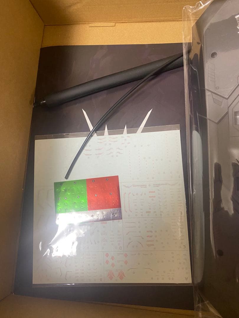 1/100 狼王　バルバトスルプスレクス　ダイキャスト付き　プラモデル