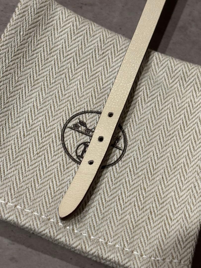 値下げエルメスレザーブレスレット 《ビーアピ》 エトゥープ・ナタゴールド金具T2