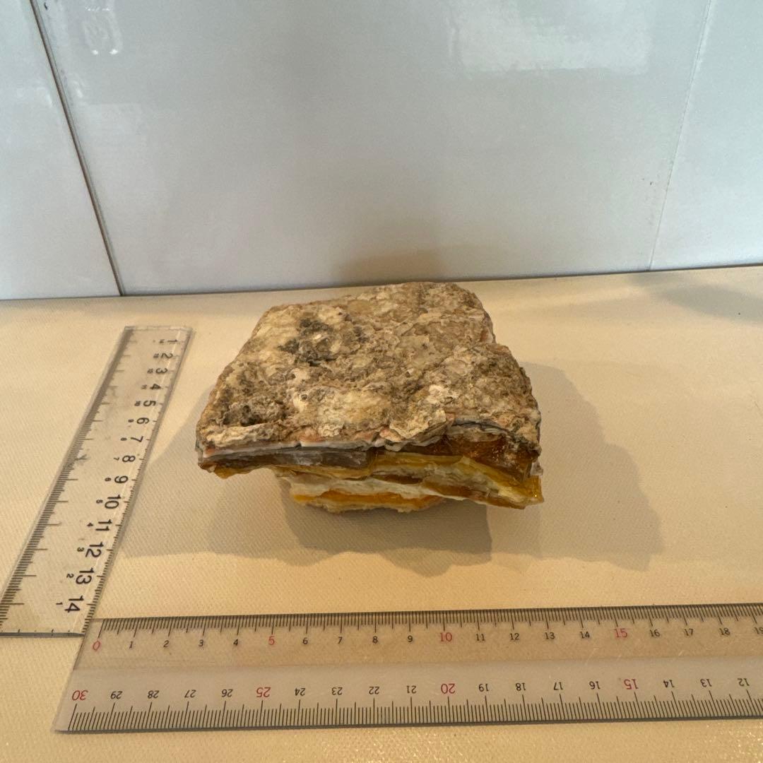 【11】北海道石　然別オパール　蛍光オパール592、588、197g