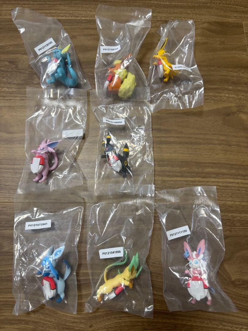 ポケモン　1番くじF賞　街歩きちらりんフレンズ