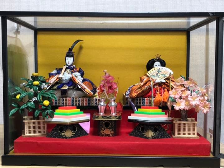 雛人形　日本人形