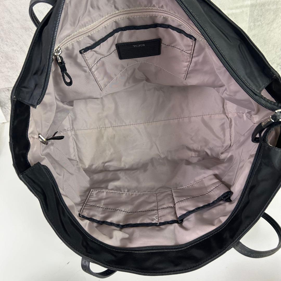 ☆美品☆ TUMI トゥミ　ナイロン　トートバッグ　ブラック