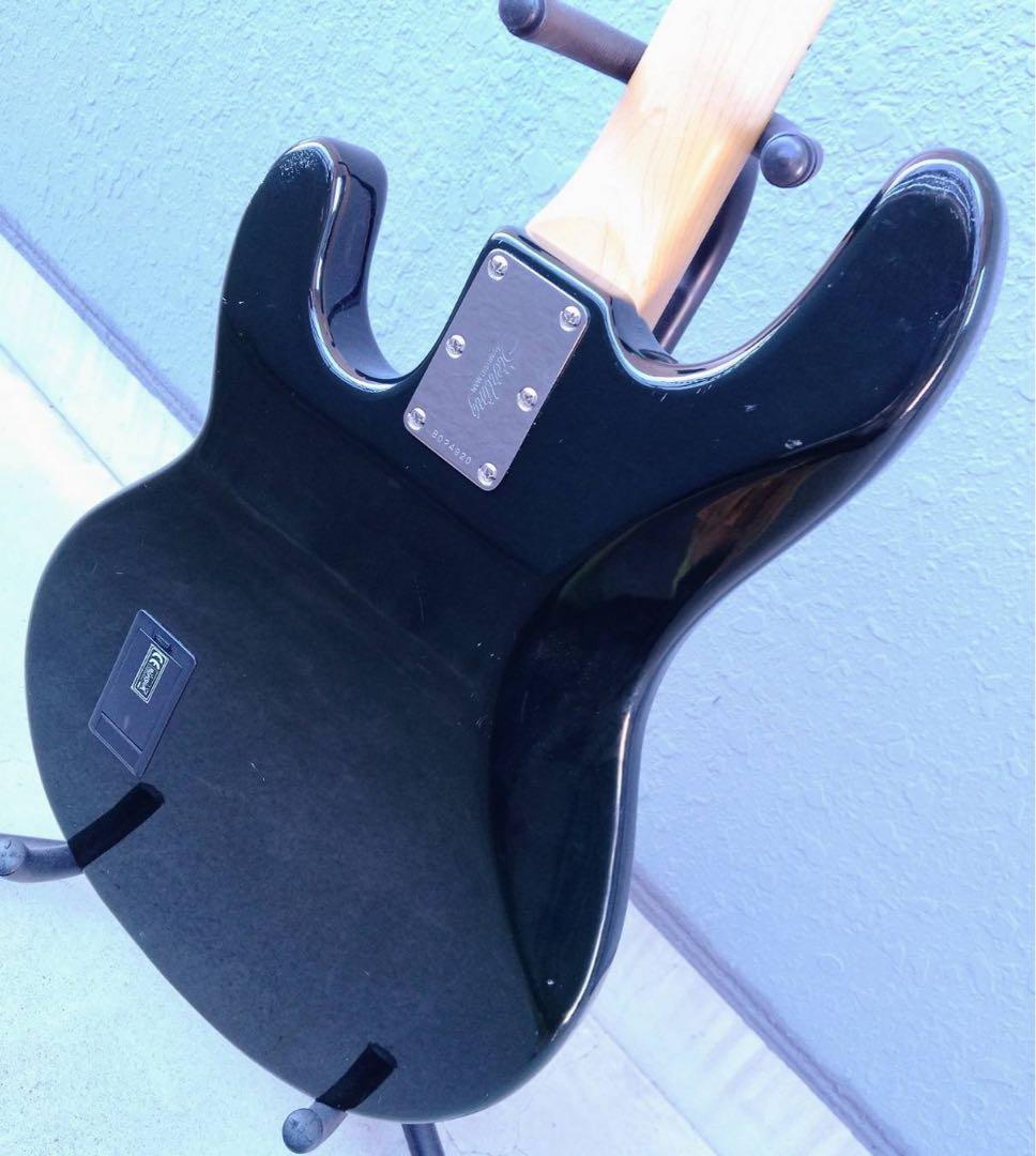 ベース Sterling by musicman SUB Ray4