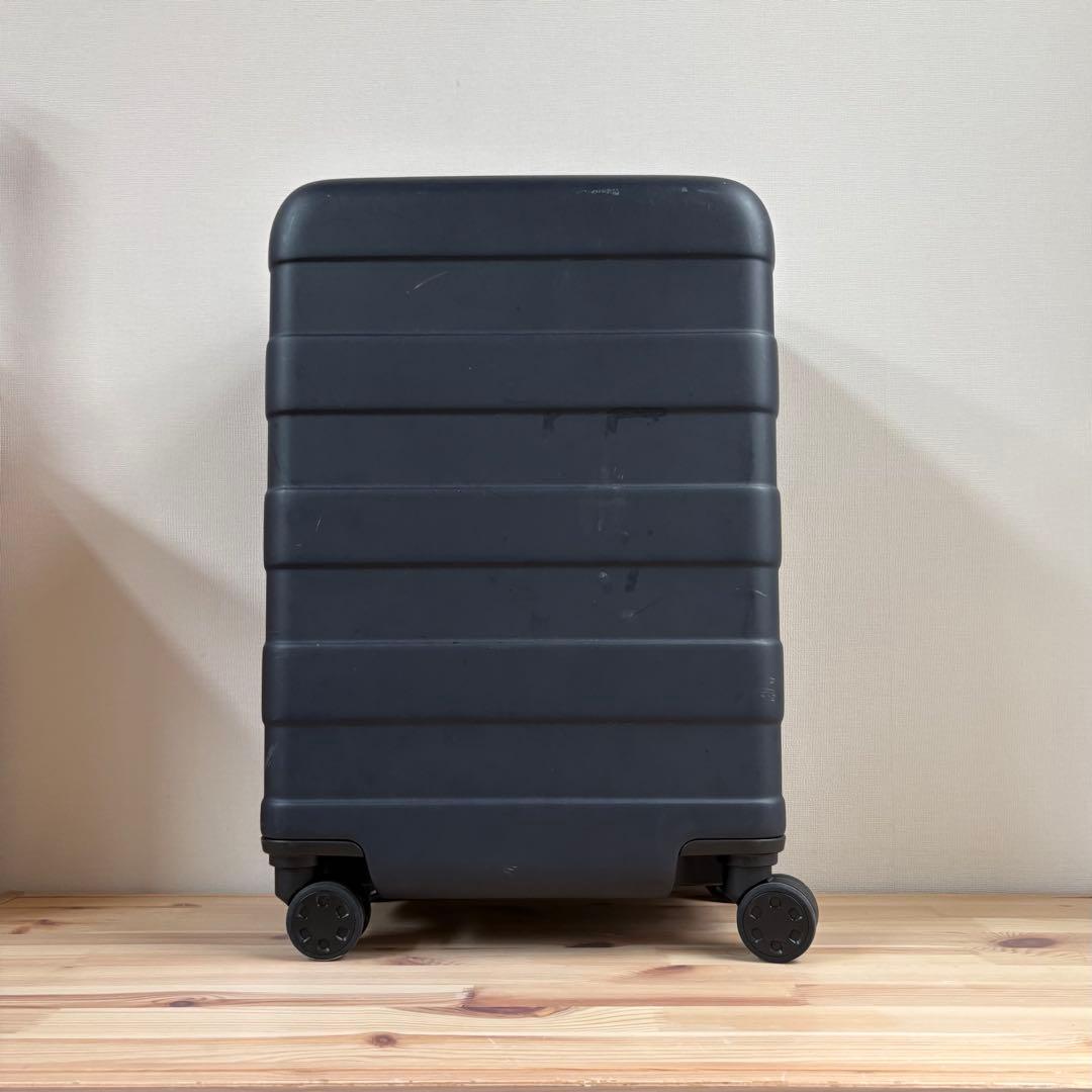 無印良品　MUJI バーを自由に調節できるハードキャリーケース 36L ネイビー
