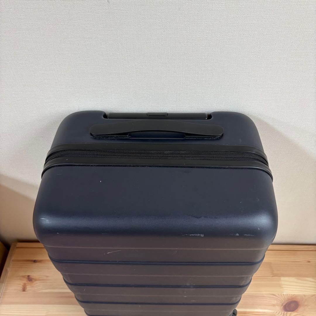 無印良品　MUJI バーを自由に調節できるハードキャリーケース 36L ネイビー