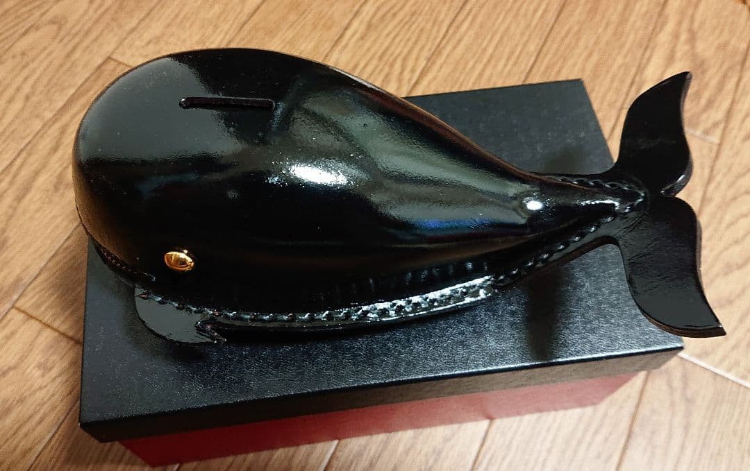 鴻池製作所 クジラ 貯金箱 鍵付き