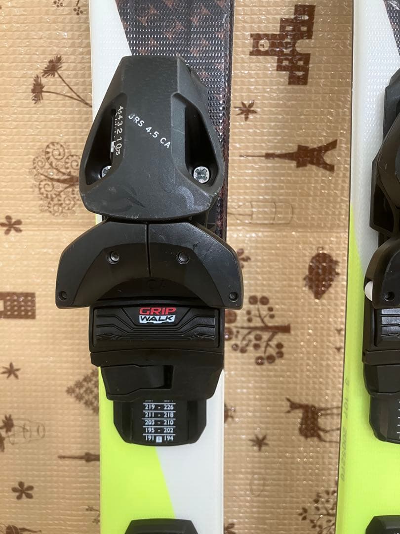 スキー板・ブーツセット　キッズ