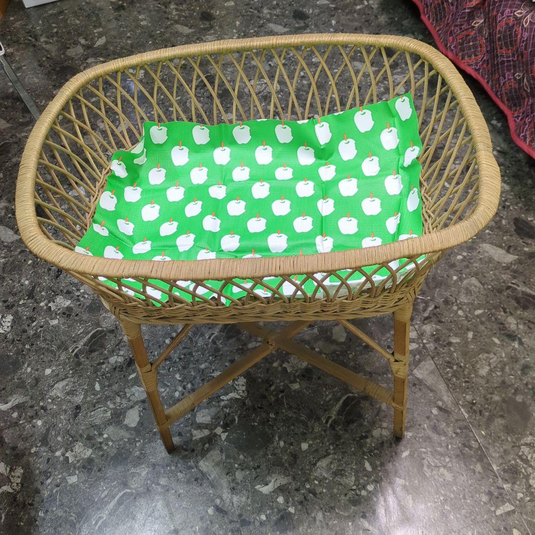 はなこ　昭和レトロ脱衣かご　古道具家具　　　　　　　籐ラック