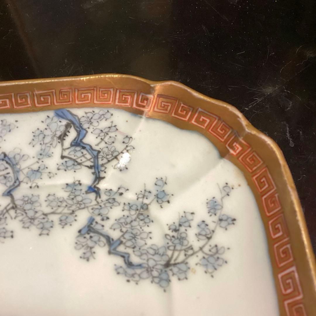 A913 古伊万里　染錦手　変形角皿　梅と文人紋様　　５枚