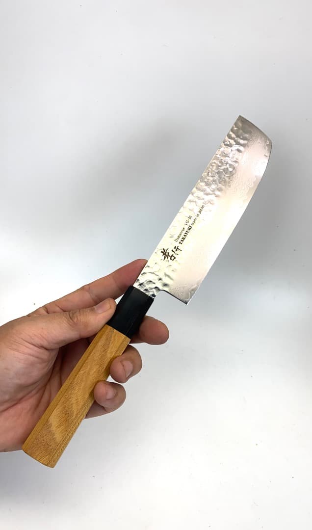 堺孝行 菜切包丁 33層ダマスカス 槌目 欅柄 V金10号 160mm 新品