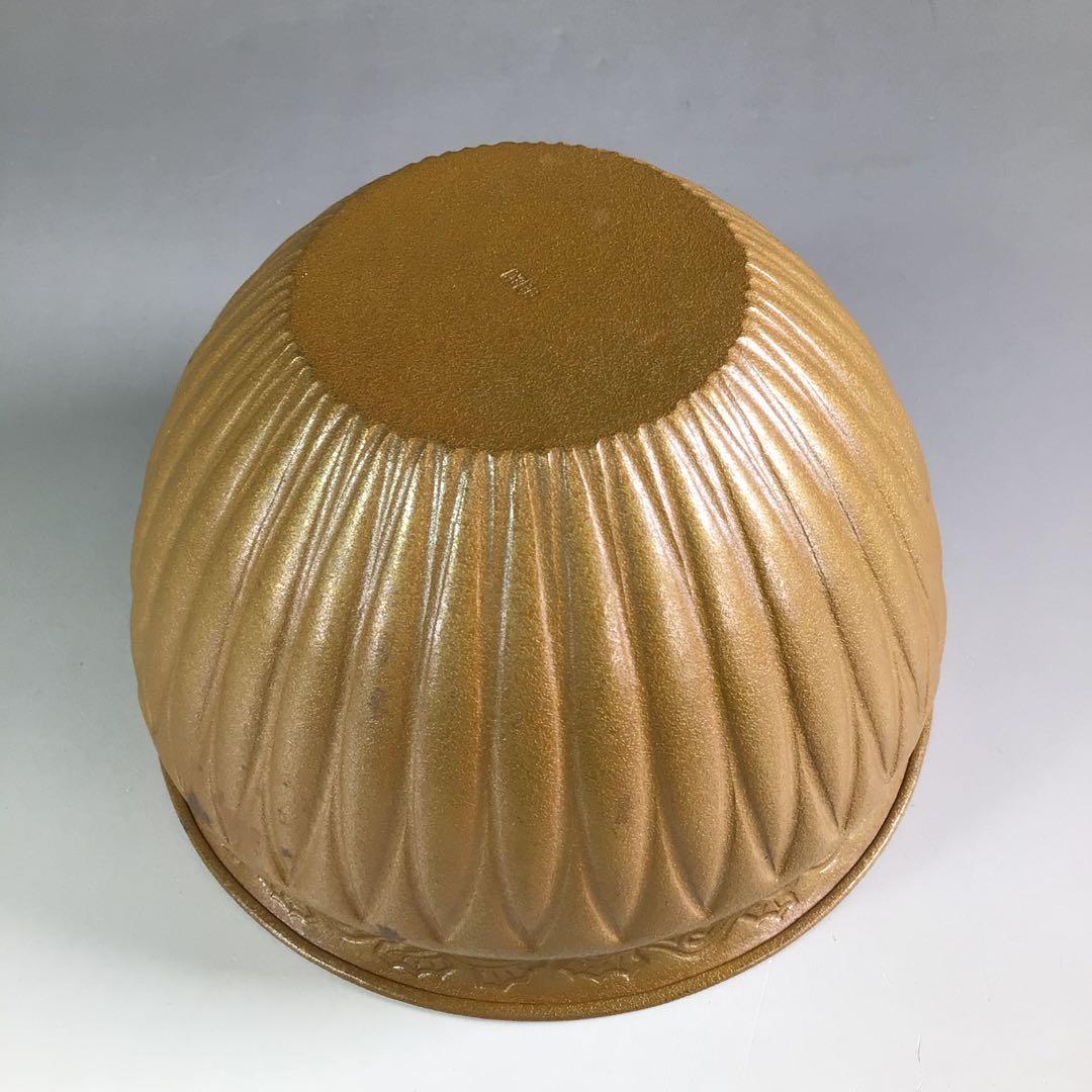 Ｒ６７１　建水　『中川浄益造』『而妙斎　書付』『菊彫モール建水』　共箱　茶道具