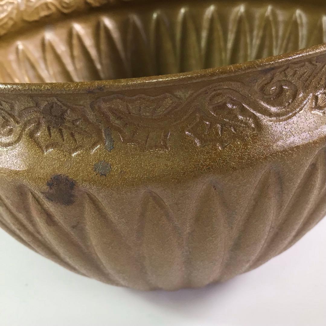 Ｒ６７１　建水　『中川浄益造』『而妙斎　書付』『菊彫モール建水』　共箱　茶道具