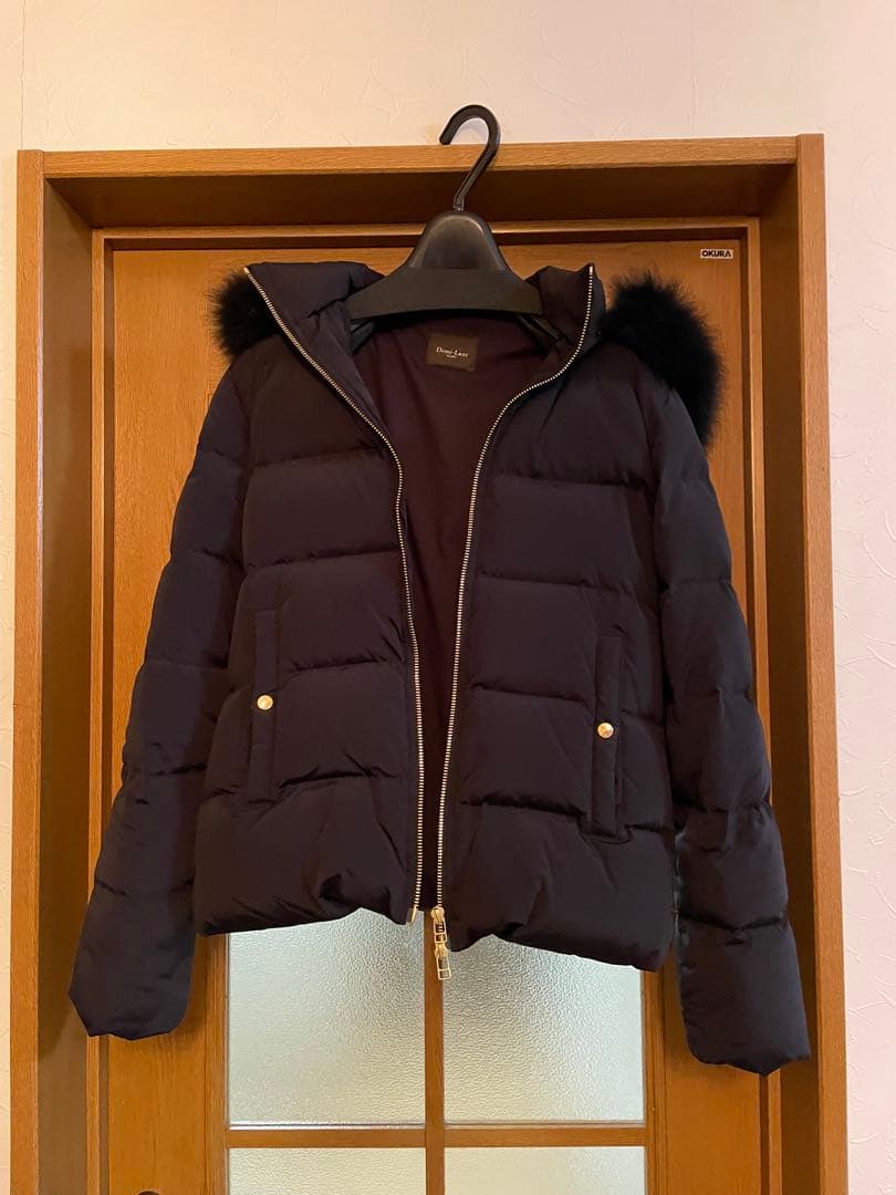 最終値下げ　ネイビー フード付き ダウンジャケット