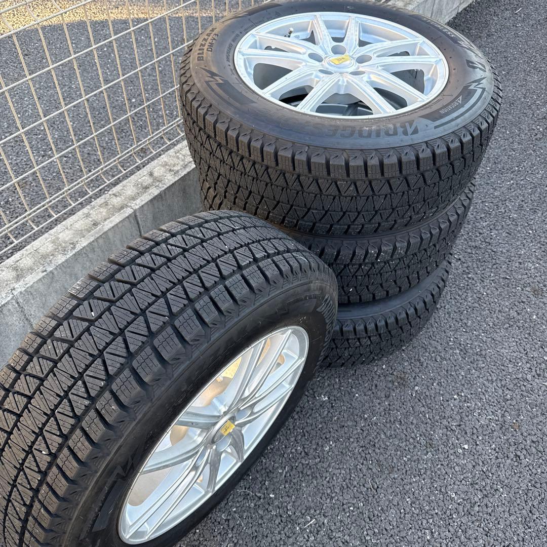 現行RAV4スタッドレスタイヤホイールセット ブリヂストン