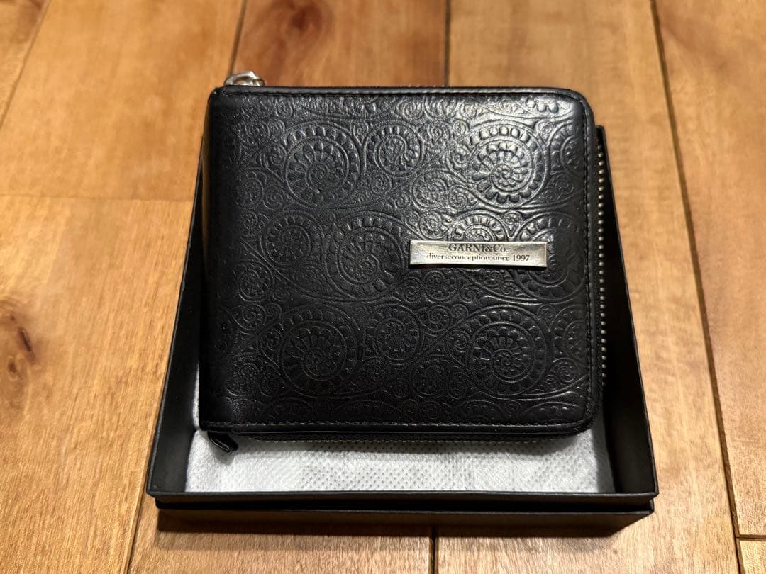 ゆ*う様 GARNI Vine Pattern Zip Fold Wallet