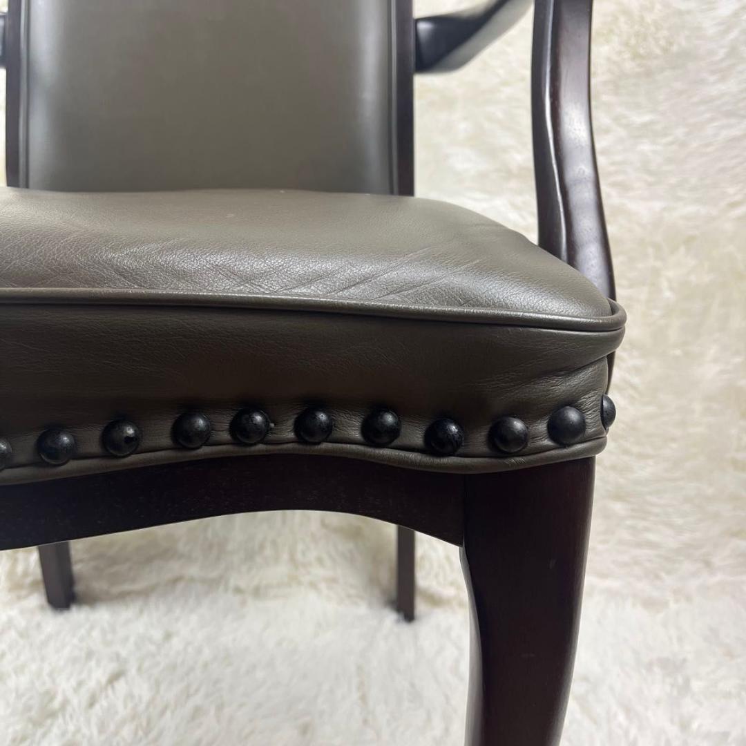 【ビンテージ】マルニ木工 maruni ベルサイユアームチェア 猫脚 鋲打ち