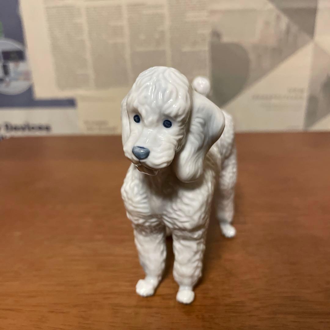 ロイヤルコペンハーゲン　プードル 置物