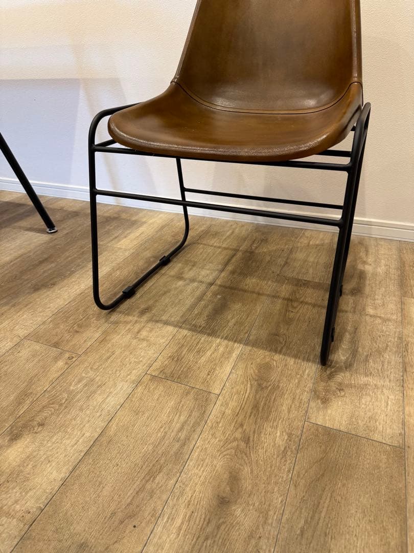 モモナチュラル　ダイニングチェア　ブラウン