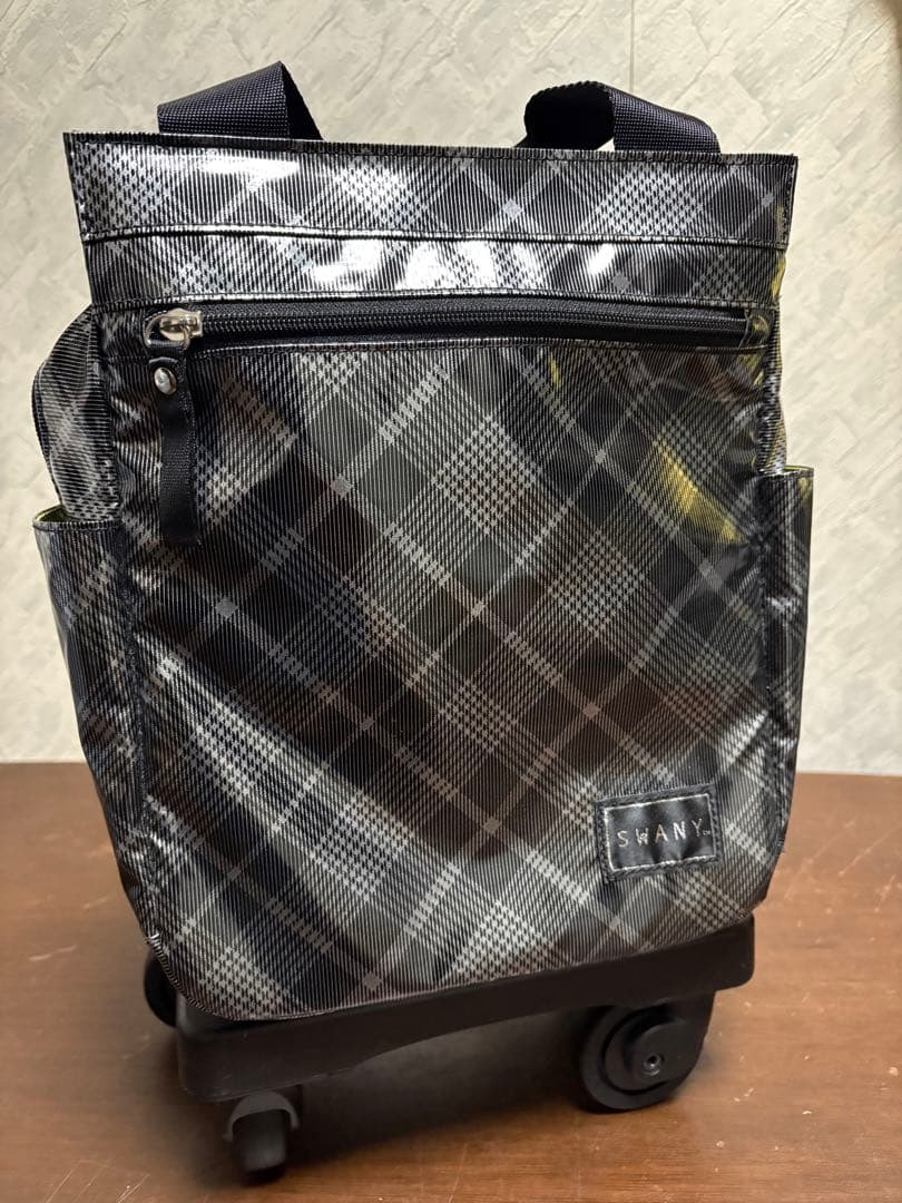 【美品】SWANYチェック柄 キャリーケース　美品　23年製　スワニー