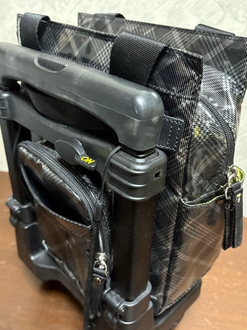 【美品】SWANYチェック柄 キャリーケース　美品　23年製　スワニー