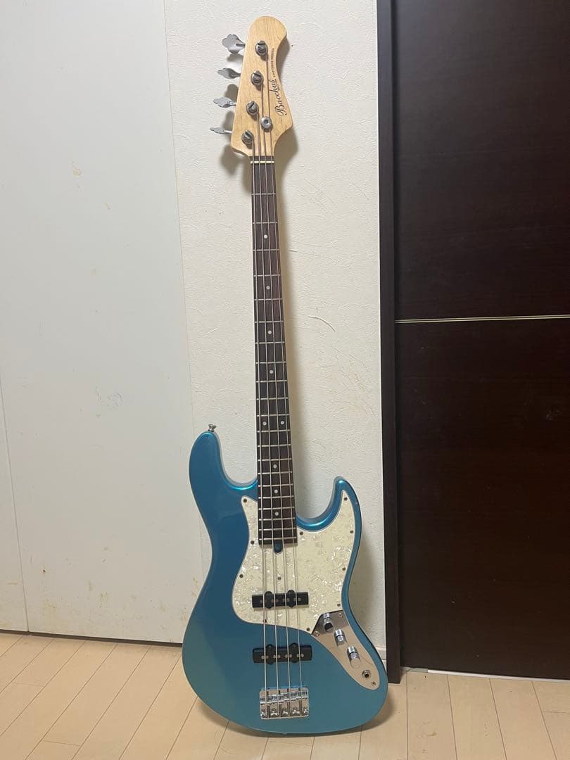 エレキベース ブルー